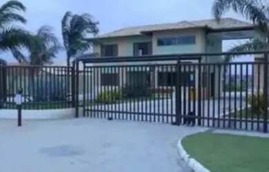 Imagem: O terreno possui 318m² de Área e está localizado em Santa