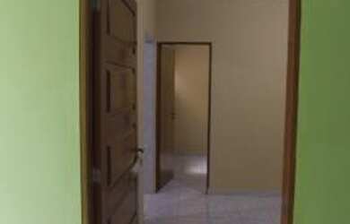 Imagem 3: Alugo Apartamento na Segunda Travessa Henrique Soares, Vassoural