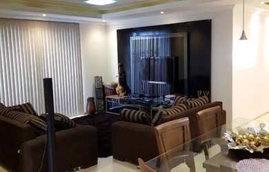 Imagem: O apartamento possui 4 Dormitórios, 3 Banheiros, 1 Vaga na