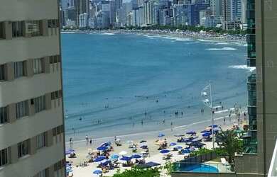 Imagem: O apartamento possui 3 Dormitórios, 4 Banheiros, 2 Vagas na