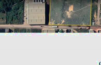 Imagem: O terreno possui 7.000m² de Área e está localizado em Viana