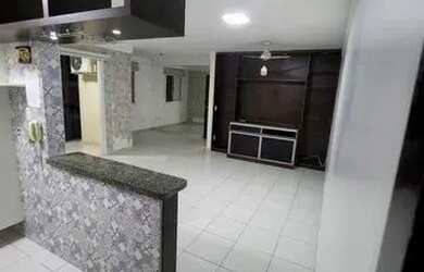 Imagem: O apartamento possui 3 Dormitórios, 1 Banheiro, 2 Vagas na