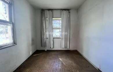 Imagem: O apartamento possui 3 Dormitórios, 1 Banheiro, 110m² de Área