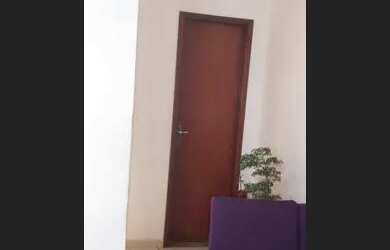 Imagem: A casa possui 2 Dormitórios, 2 Banheiros e está localizado