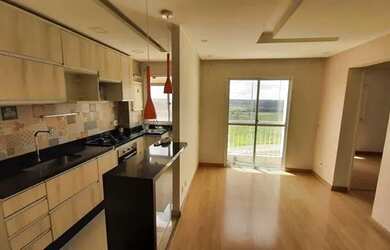 Imagem: O apartamento possui 2 Dormitórios, 1 Banheiro, 1 Vaga na garagem