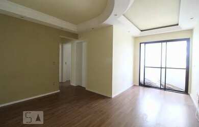 Imagem: O apartamento possui 3 Dormitórios, 1 Banheiro, 2 Vagas na