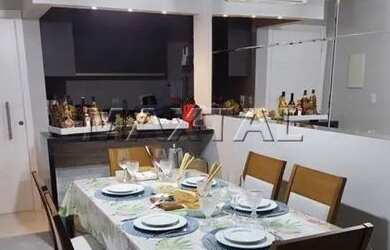 Imagem: O apartamento possui 3 Dormitórios, 2 Banheiros, 2 Vagas na