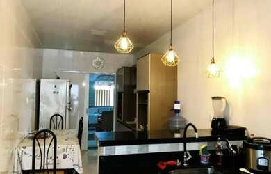 Imagem 2: , Casa na Farolândia 4. 135m² de Área, 2 Vagas na garageme3 Dormitórios