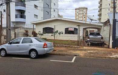 Imagem: O terreno possui 787m² de Área e está localizado em Vila