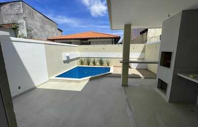 Imagem 2: Casa de condomínio para venda tem 180 metros quadrados com 4 quartos em Itaipu - Niterói