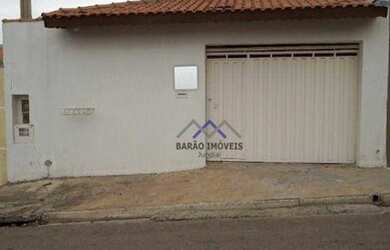 Imagem: A casa possui 3 Dormitórios, 2 Banheiros, 112m² de Área e