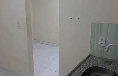 Imagem: A casa possui 1 Dormitório, 1 Banheiro, 35m² de Área e está