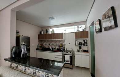 Imagem 3: Linda casa no Cond. Forest Hill