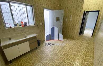 Imagem: A casa possui 1 Dormitório, 1 Banheiro e 50m² de Área e está