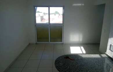 Imagem 4: Apartamento no Jangurussu. Água e luz por conta do morador.! Aluguel 750,00 já com o condo