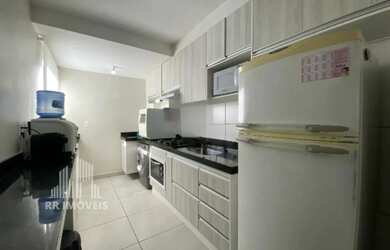 Imagem: O apartamento possui 2 Dormitórios, 1 Banheiro, 1 Vaga na garagem