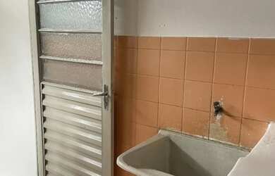 Imagem 11: Aluga-se casa no centro. 1 Vaga na garageme4 Dormitórios