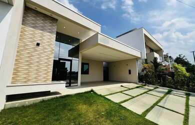 Imagem: A casa em condomínio possui 3 Dormitórios, 4 Banheiros, 4