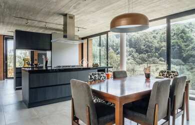 Imagem 4: Casa em condomínio. Churrasqueira, Imóvel mobiliado, VarandaeLareira