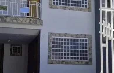 Imagem: A casa possui 3 Dormitórios, 2 Banheiros, 1 Vaga na garagem