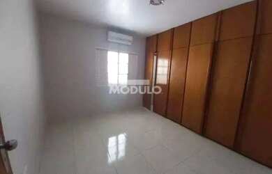 Imagem 8: Casa residencial disponivel para locação no bairro Osvaldo Rezende