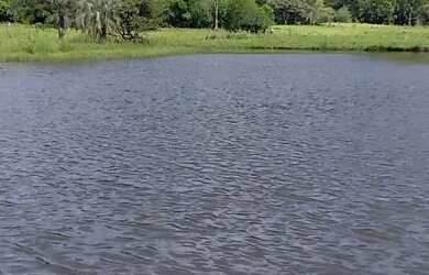 Imagem: A chácara possui 200.000m² de Área e está localizado em