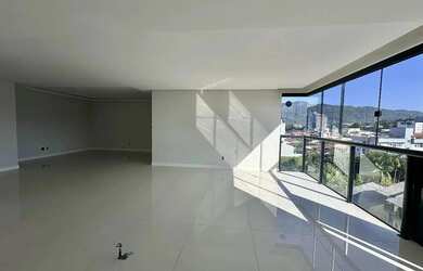 Imagem: O apartamento possui 3 Dormitórios, 4 Banheiros, 2 Vagas na