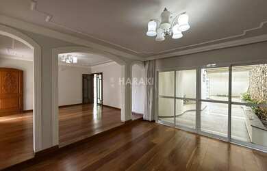 Imagem 7: Sobrado para Venda no bairro Zona 05, localizado na cidade de Maringá...