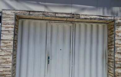 Imagem: A casa possui 2 Dormitórios, 3 Banheiros, 1 Vaga na garagem