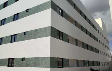 Imagem: O apartamento possui 2 Dormitórios, 1 Banheiro, 1 Vaga na garagem