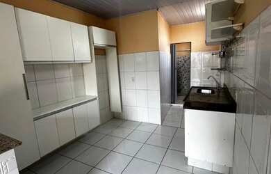 Imagem: A kitnet possui 1 Dormitório, 1 Banheiro e está localizado