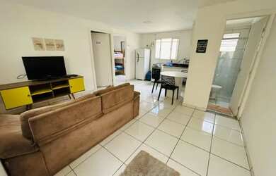 Imagem: O apartamento possui 2 Dormitórios, Acomodam 4 pessoas e Imóvel