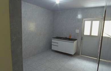 Imagem 7: Alugo Apartamento na Segunda Travessa Henrique Soares, Vassoural