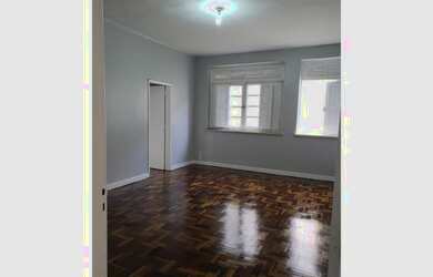 Imagem: O apartamento possui 3 Dormitórios, 2 Banheiros, 150m² de