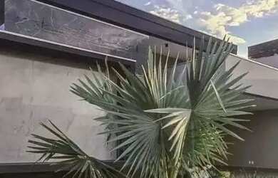 Imagem: A casa em condomínio possui 3 Dormitórios, 3 Banheiros, 2