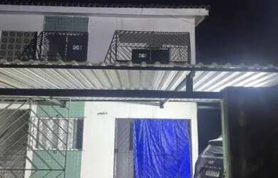 Imagem: O apartamento possui 2 Dormitórios, 1 Banheiro e 1 Vaga na