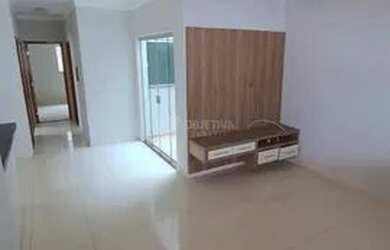 Imagem: A casa possui 3 Dormitórios, 3 Banheiros, 3 Vagas na garagem