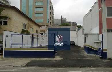 Imagem: O terreno possui 330m² de Área e está localizado em Bairro