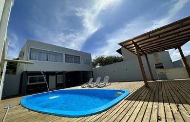 Imagem 7: Casa pé na areia. Piscina, Churrasqueira, Ar-condicionadoe650m² de Área