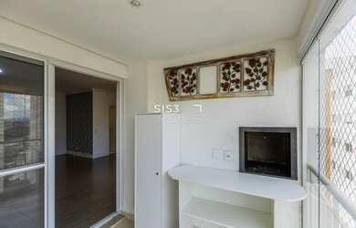 Imagem: O apartamento possui 2 Dormitórios, 2 Banheiros, 2 Vagas na