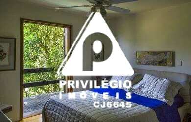 Imagem 7: Casa à venda na Gávea, 4 quartos, piscina e alto padrão