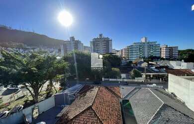 Imagem: O studio possui 1 Dormitório, 1 Banheiro, 1 Vaga na garagem