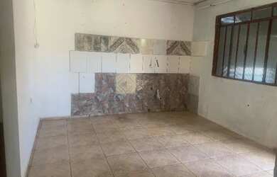 Imagem 7: Excelente casa no Butiatuvinha , casa com três quartos sala cozinha banheiro