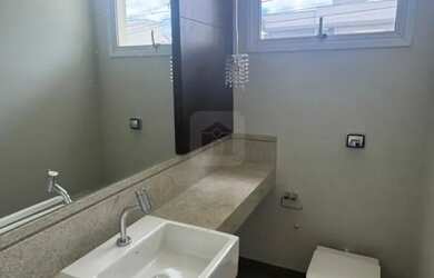 Imagem 13: Casa Estilo Sobrado Para locação e venda no Condomínio Jardins Roma...