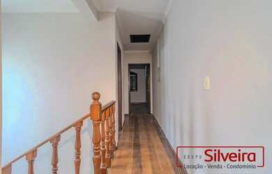 Imagem 10: ALUGA-SE CASA AMPLA COM PISCINA / 4 QUARTOS / 4 VAGAS / BEM LOCALIZADA...