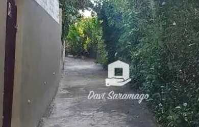 Imagem: A casa possui 2 Dormitórios, 1 Banheiro, 67m² de Área, Piscina