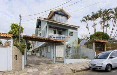 Imagem: A casa em condomínio possui 3 Dormitórios, 3 Banheiros, 2