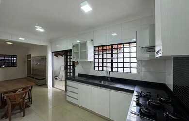 Imagem 10: Casa com 3 dormitórios para alugar, 184 m² por R$ 2.100,00/mês - Residencial Gabriela - An