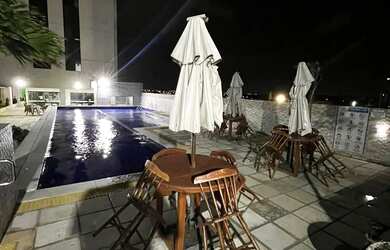 Imagem: O apartamento possui 2 Dormitórios, 2 Banheiros, 1 Vaga na