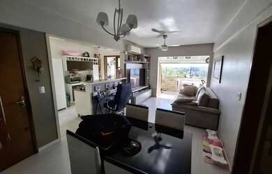 Imagem: O apartamento possui 1 Dormitório, 1 Banheiro, 1 Vaga na garagem